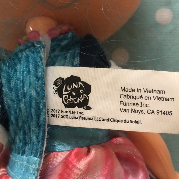 Petunia doll - Picture 4 of 6